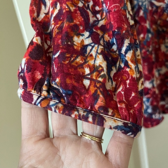 Established 1962 Brand Multi Color Rayon Blouse women’s Size Medium - Picture 8 of 14